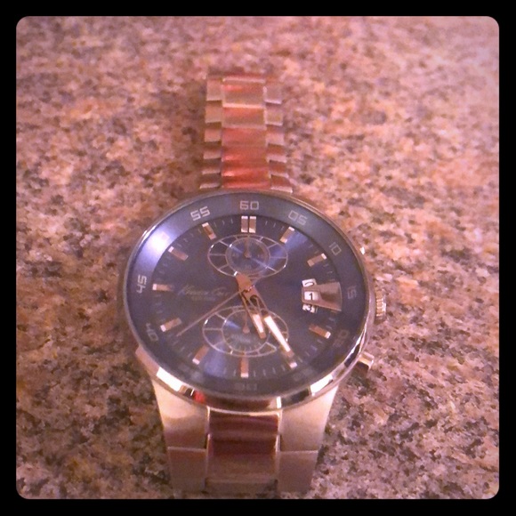 Kenneth Cole Other - Kenneth Cole men’s watch.